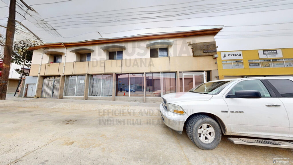 Facade view of 1468 m² industrial warehouse for sale in Tijuana